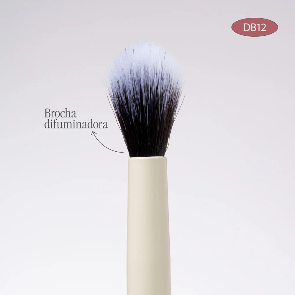 BROCHA DUO GLAM PLANA CREMA Y DIFUMINADORA